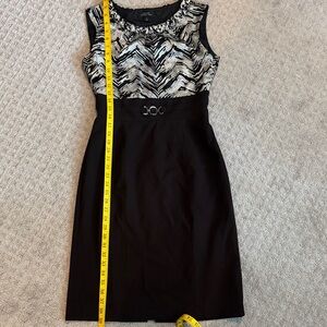 Tahari Black and Silver silk Chevron Midi Dress